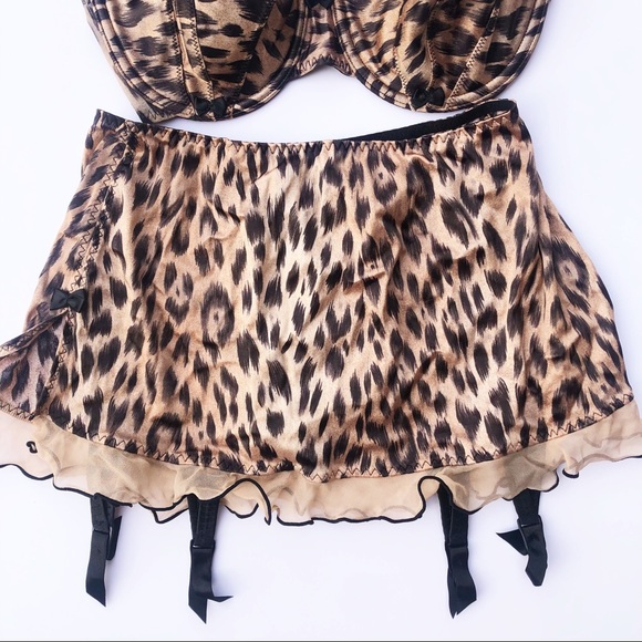 Victoria's Secret Intimates & Sleepwear New Victorias Secret Animal